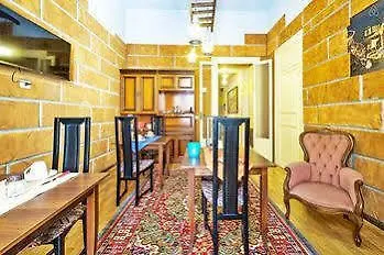 Hollywood Inn Palermo 3*,  Italy